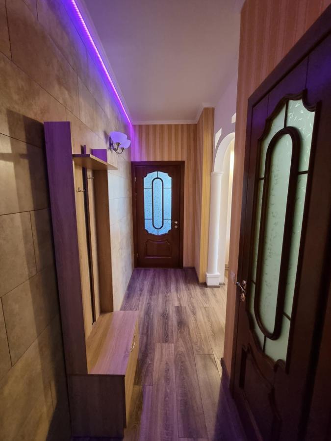 Petropavlivska Apartment Тиха Вуличка В Центрі Старого Міста Kamianets Podilskyi Bagian luar foto